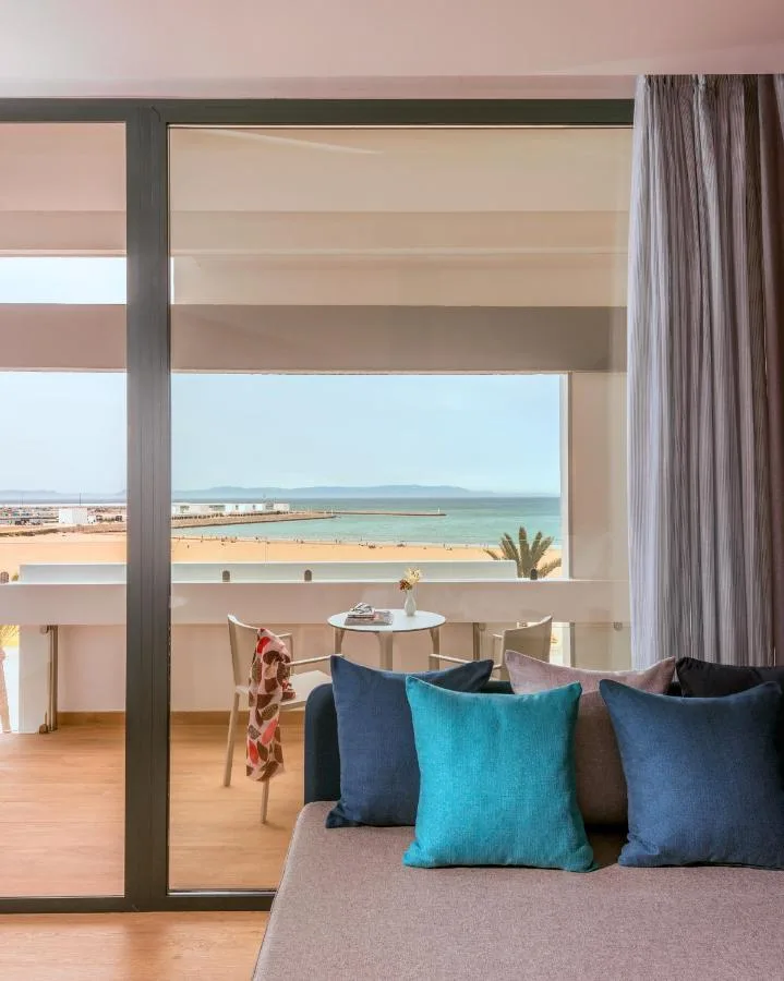 Blick vom Balkon auf die Gärten — Barceló Tanger