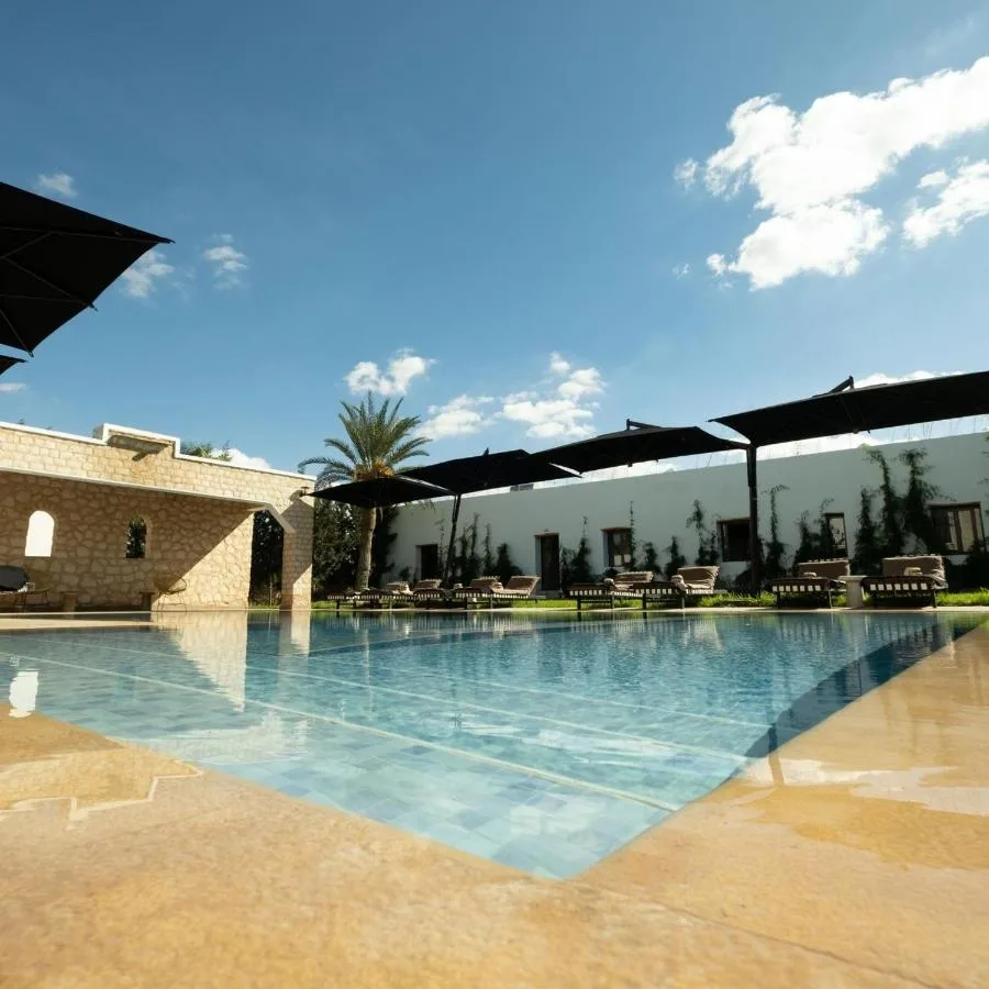 Pool — Cavanna Lodge