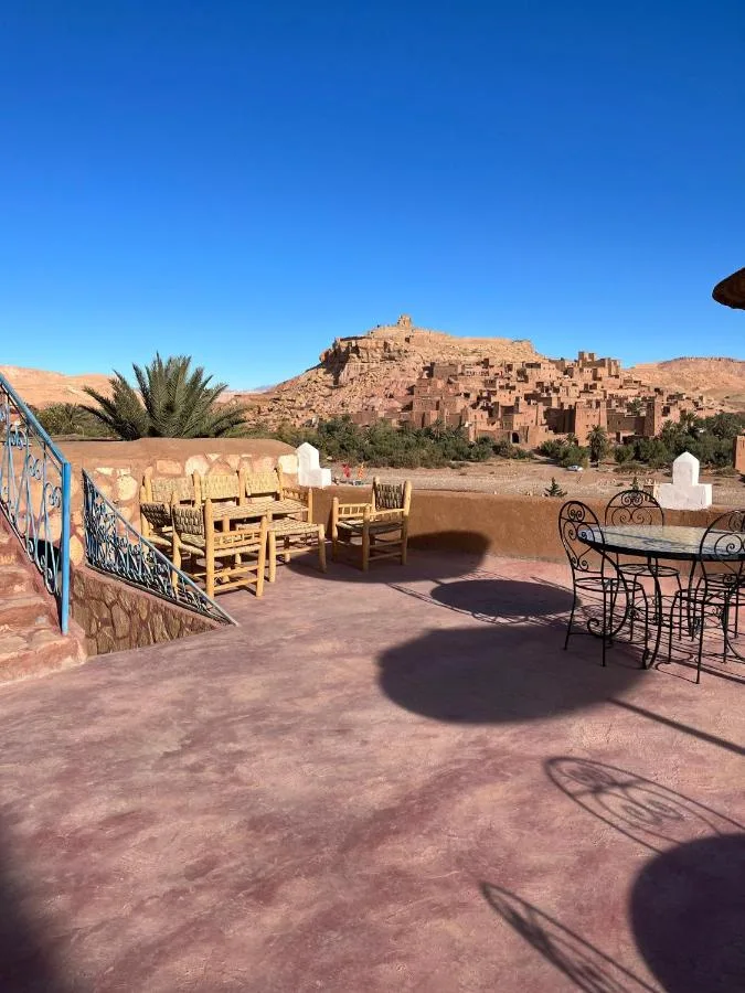 Terraza frente al ksar — Dar Mouna