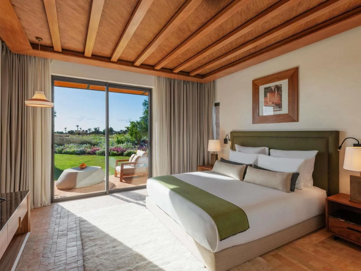 Room opening onto the garden — Fairmont Royal Palm Marrakech