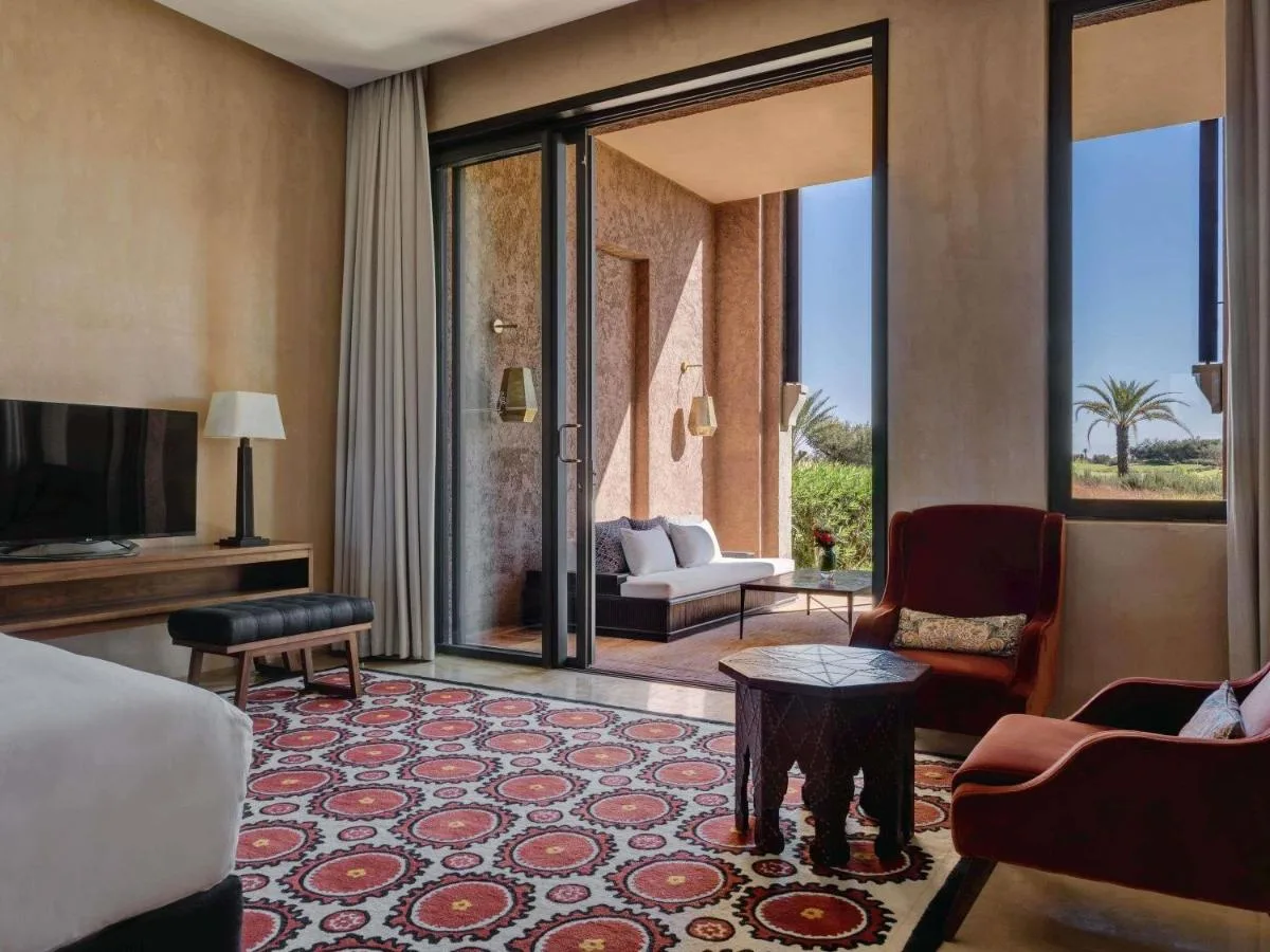 Suite opening onto a terrace — Fairmont Royal Palm Marrakech
