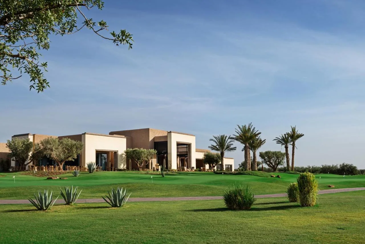 Golf course and villas — Fairmont Royal Palm Marrakech