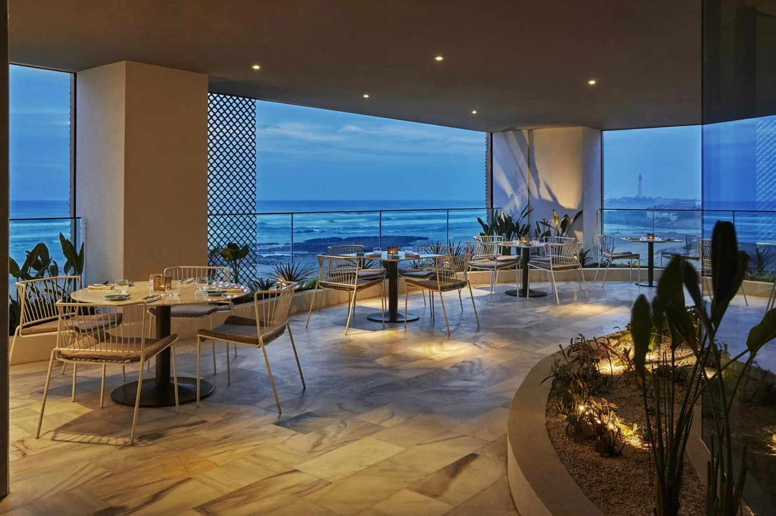 Restaurant with sea view — Four Seasons Hotel Casablanca