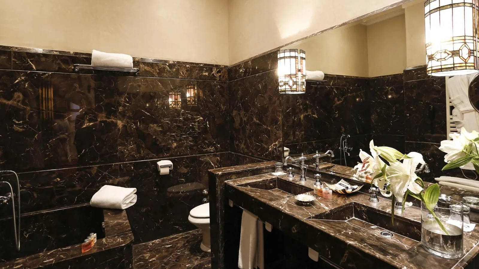 Bathroom — Hôtel Le Doge