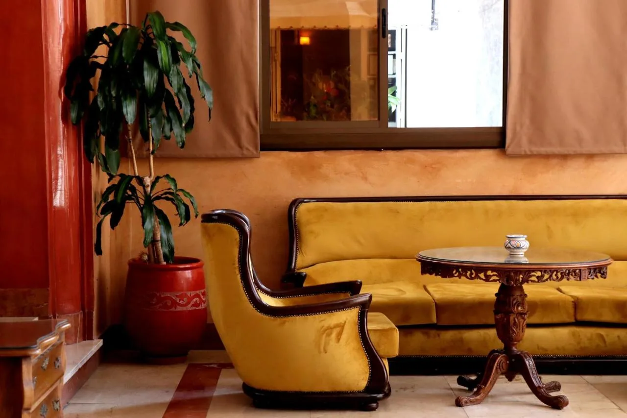 Bar — Hôtel Rembrandt