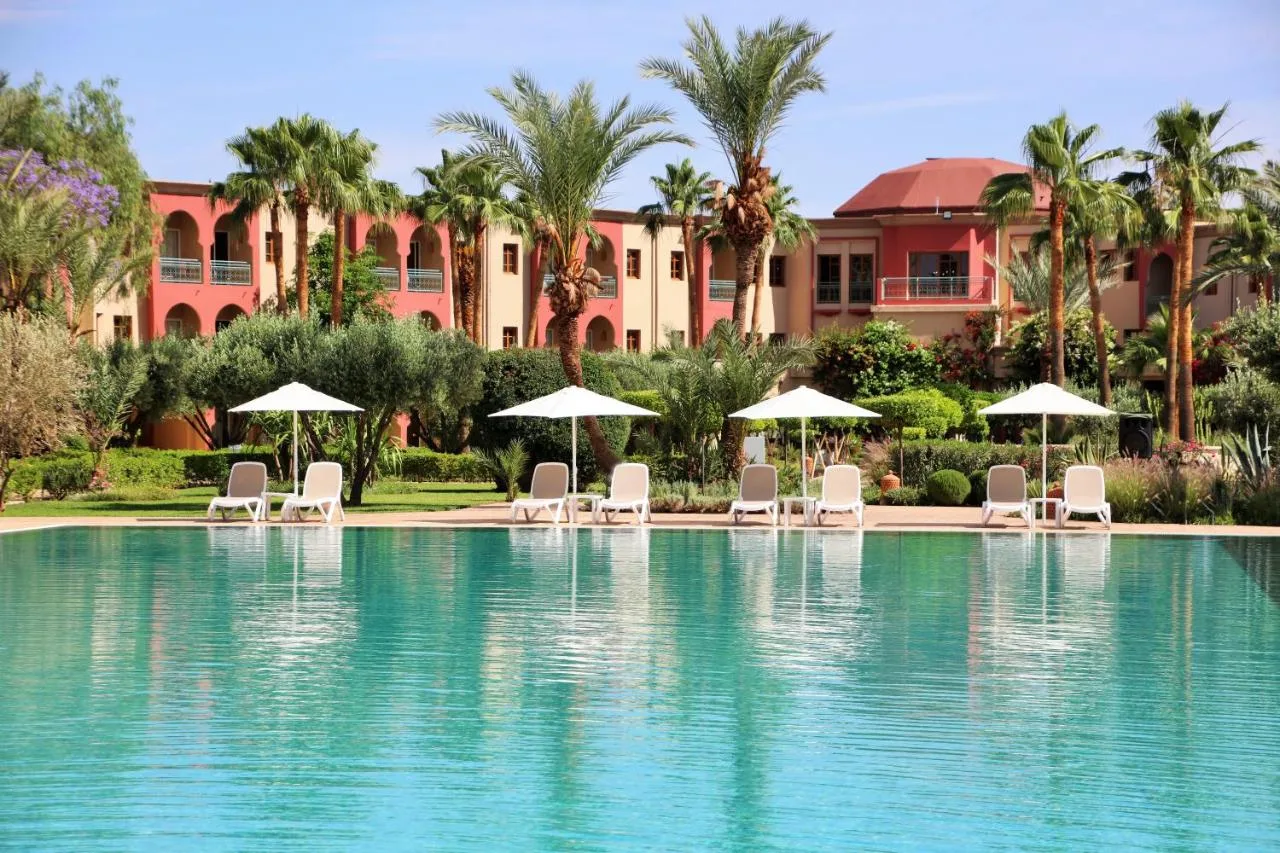 Piscina e giardini — Iberostar Waves Club Palmeraie Marrakech