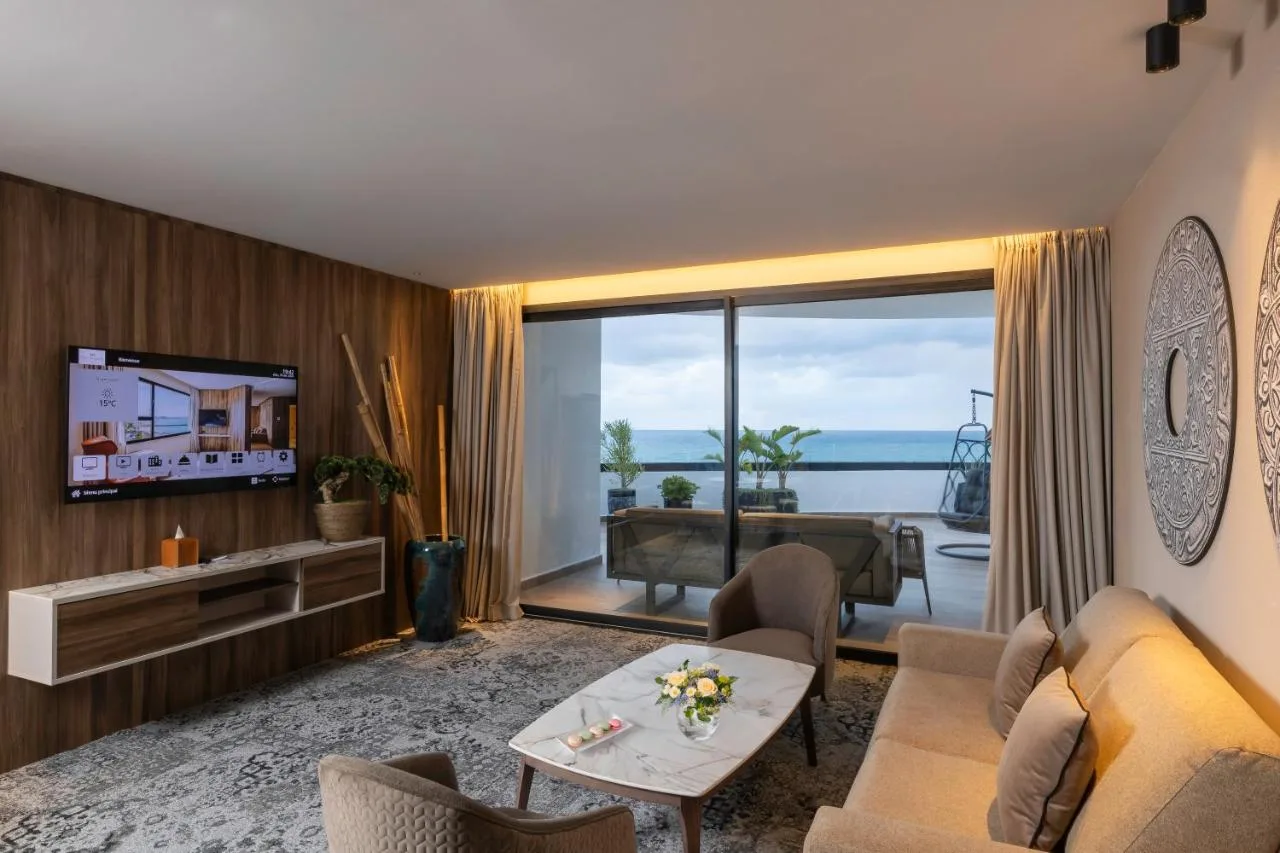 Salon — Idou Malabata Beach & Spa