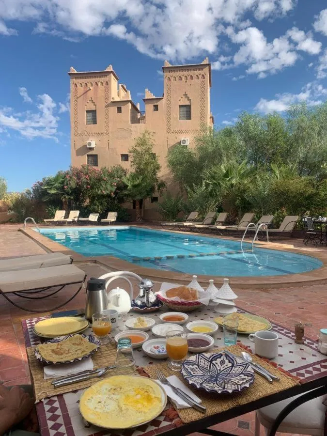 Piscina — Kasbah Ait BenHadda