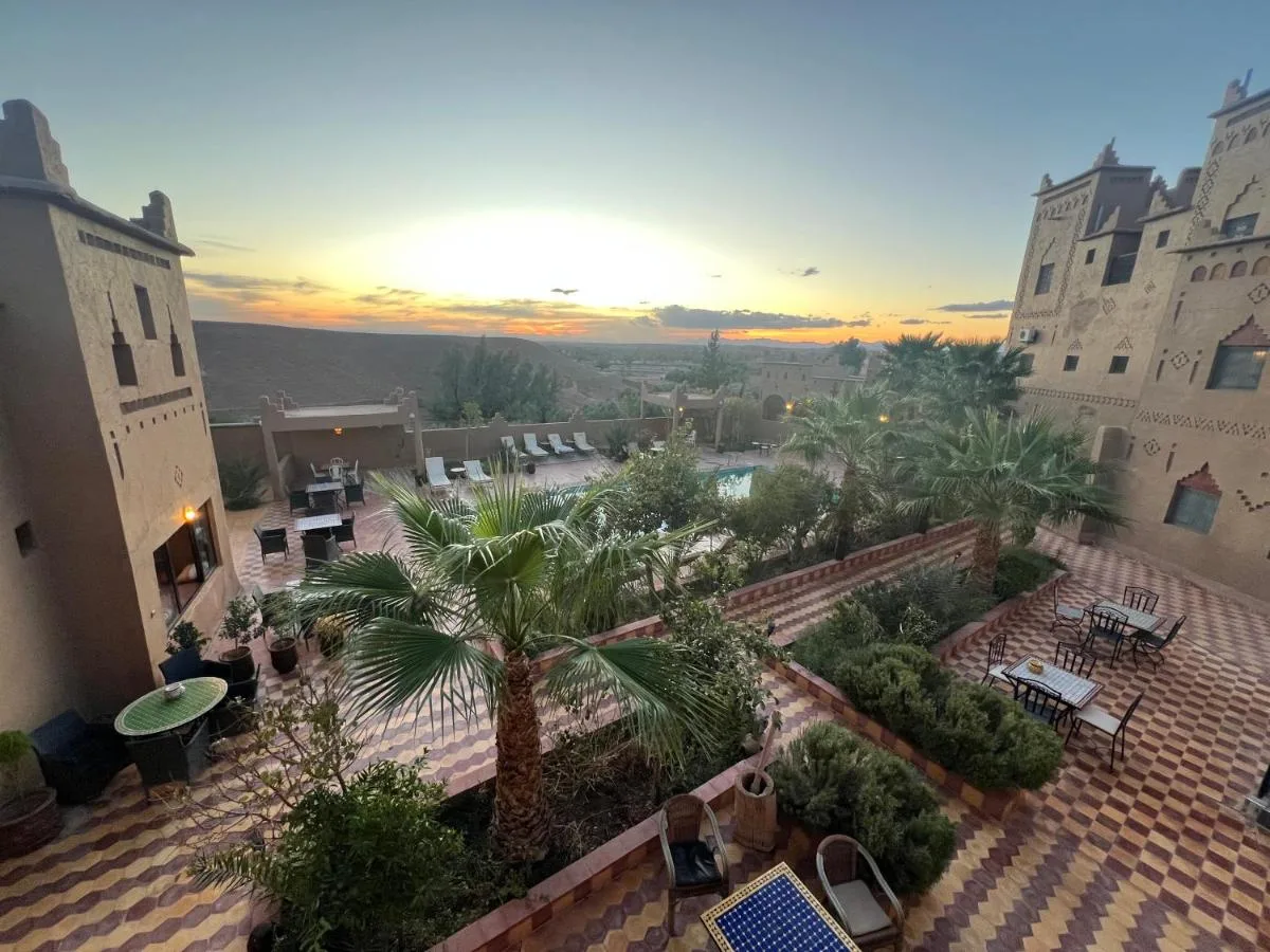 Tramonto dalla terrazza — Kasbah Ait BenHadda