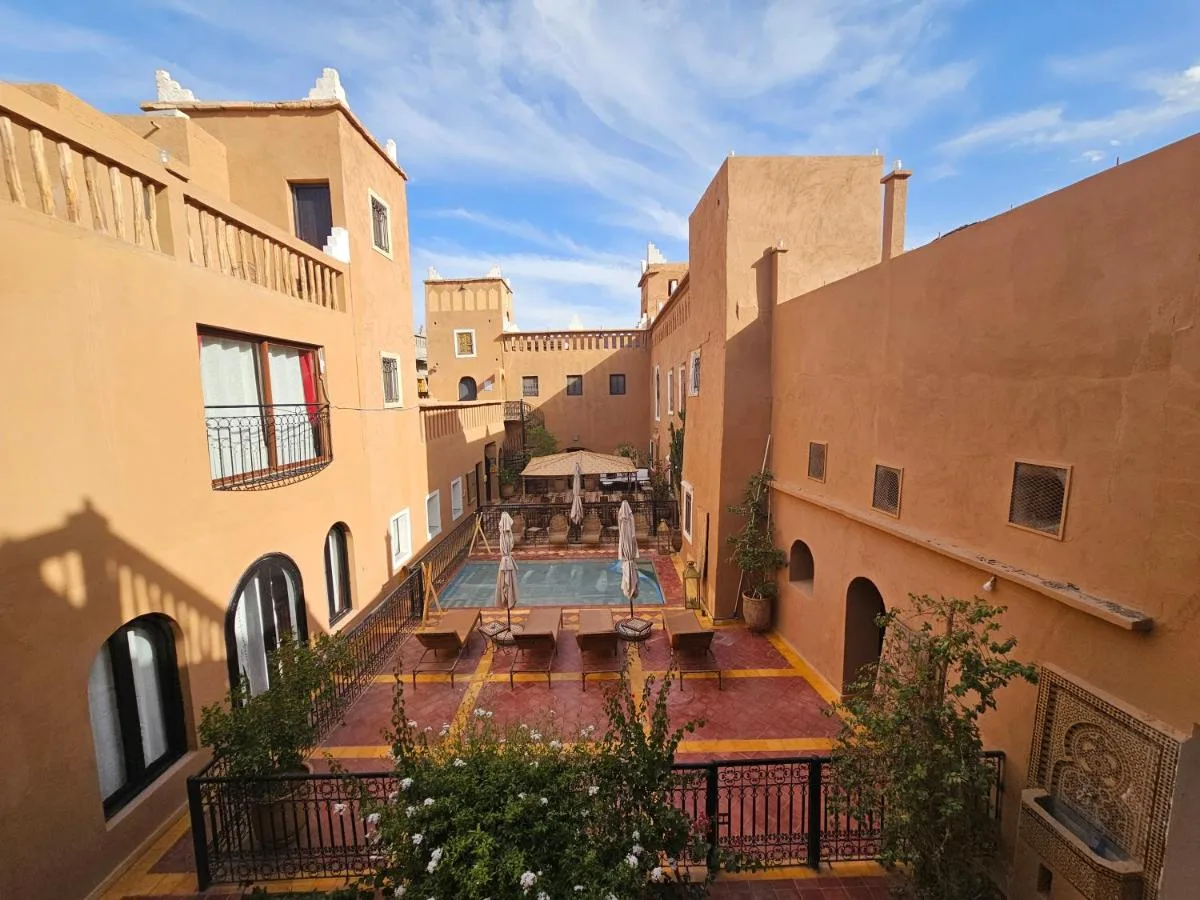 Rooftop terrace — Kasbah La Cigogne