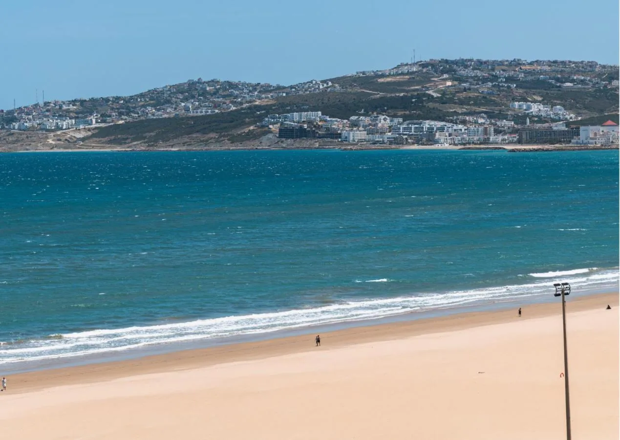 Vista al mar — Kenzi Solazur