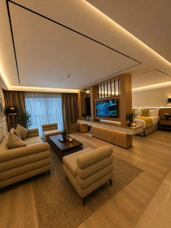 Salon — L'Adresse Boutique Hôtel & Spa