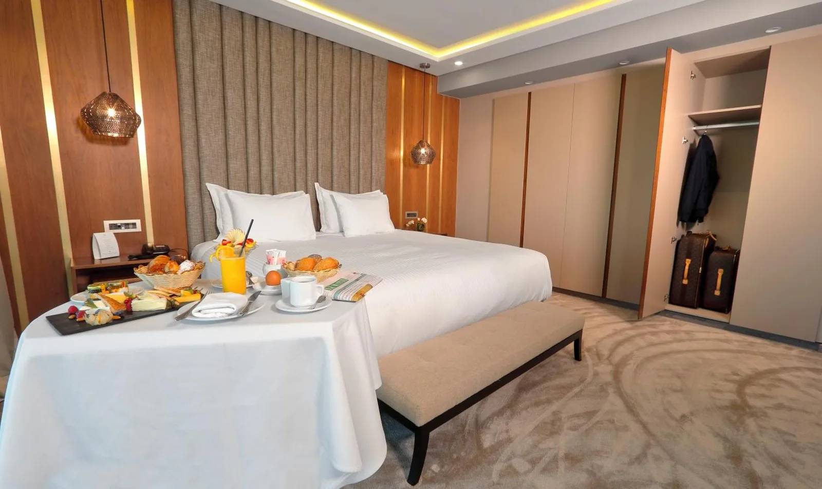 Room 2 — Le Palace d'Anfa Hôtel