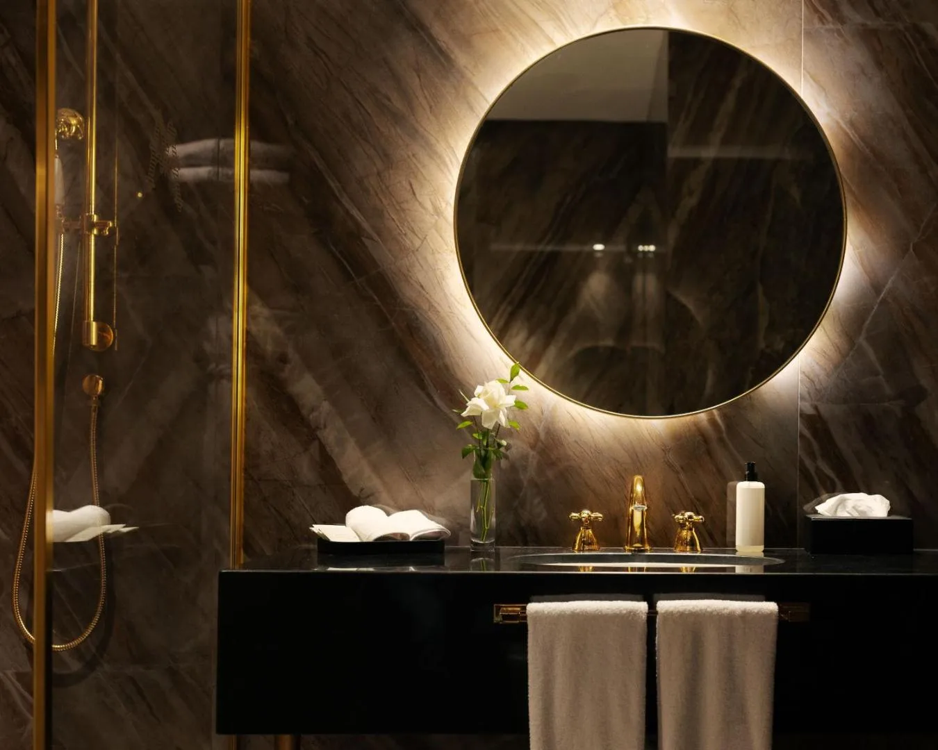Bathroom — Marly Boutique Hotel