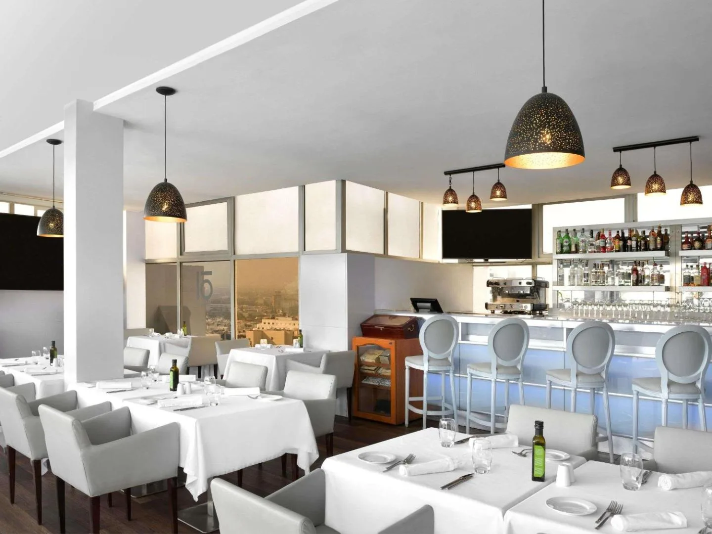 Restaurant — Mövenpick Hotel Casablanca