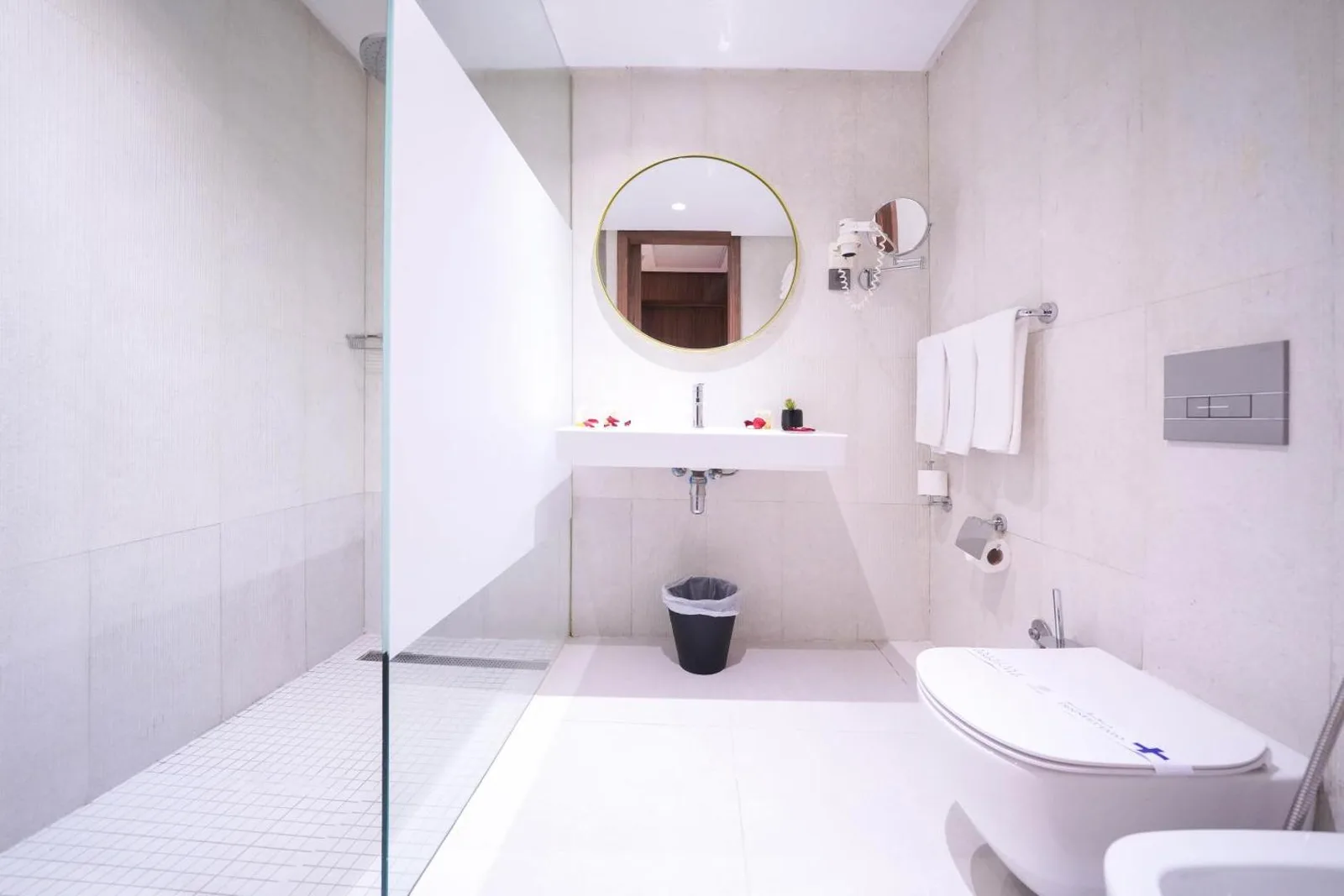 Bathroom — Oum Palace Hotel & Spa