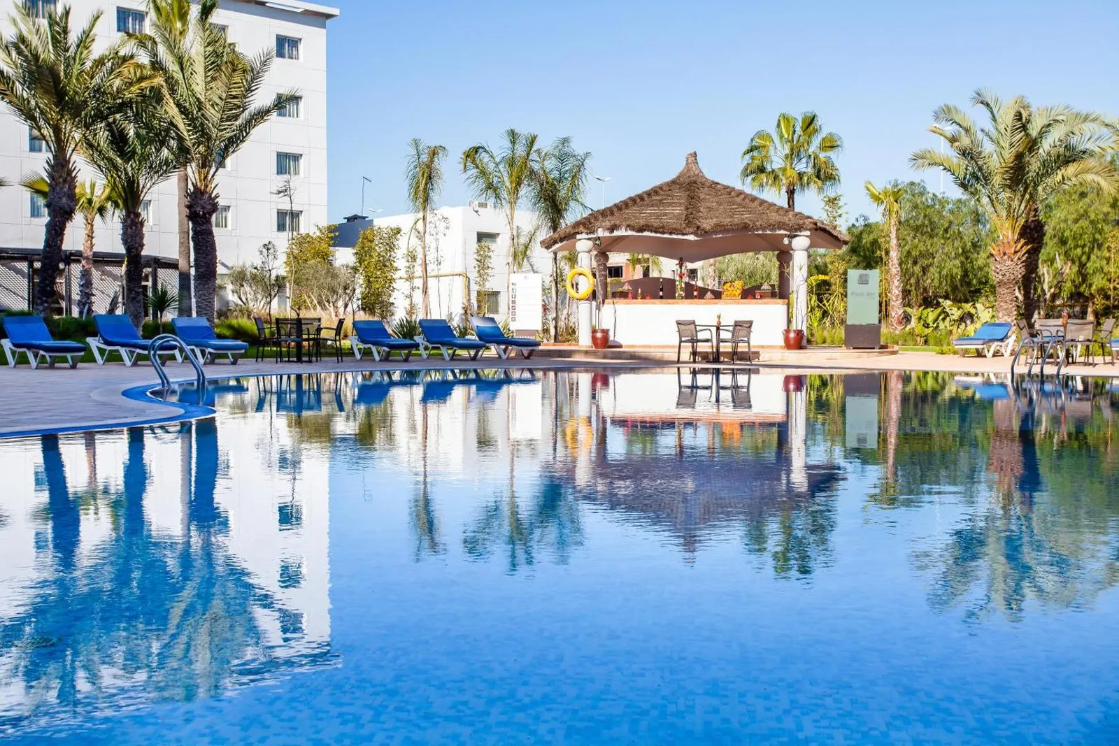 Pool — Relax Hotel Airport Nouasseur
