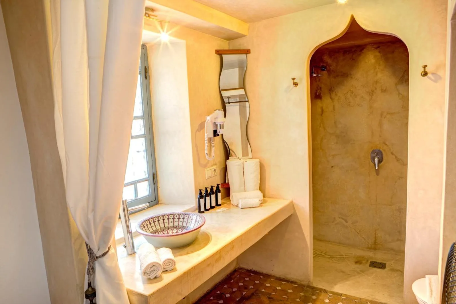 Bathroom — Riad Amaris