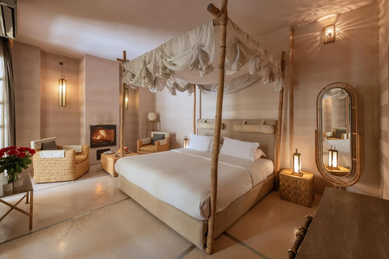 Zimmer mit Himmelbett — Riad Joya