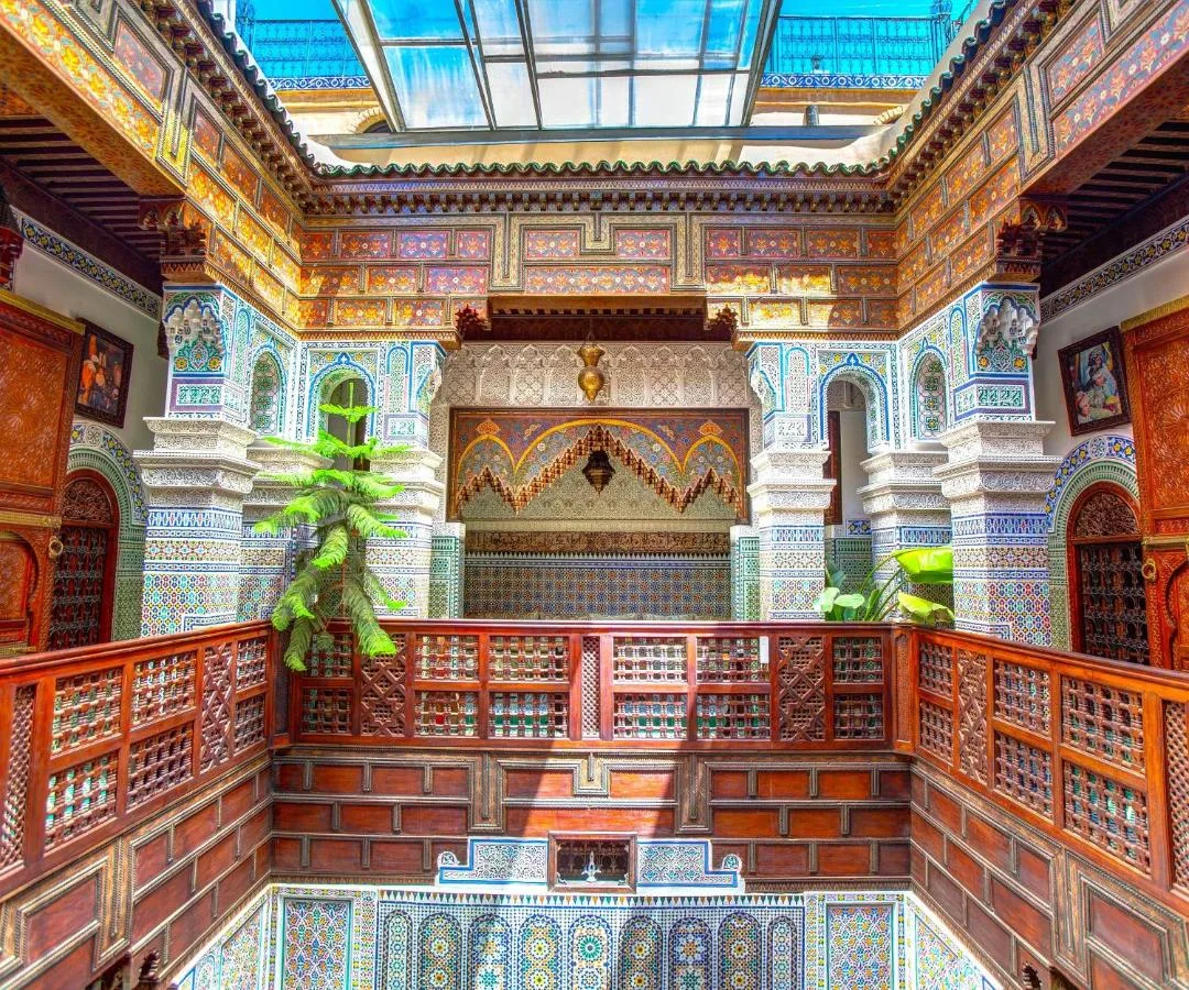 Patio bajo una claraboya — Riad Rcif & Spa Originale