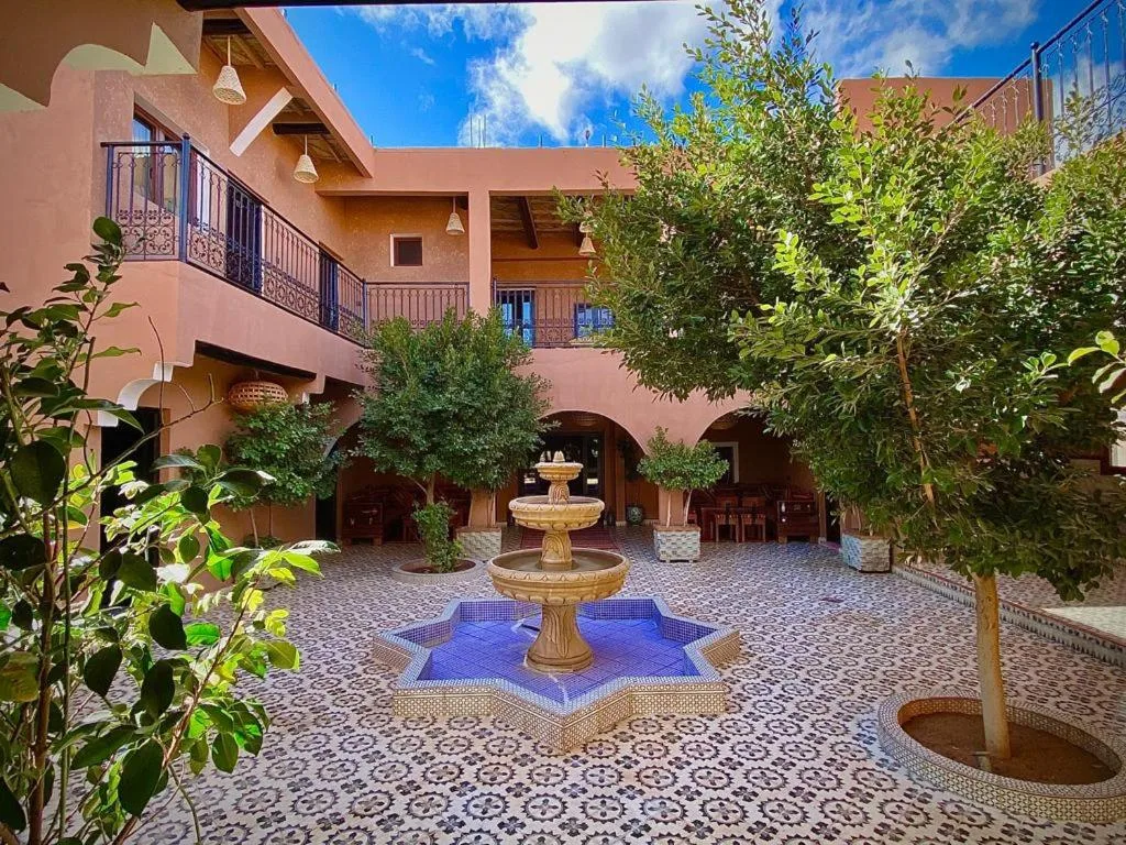 Begrünter Innenhof — Riad Tamdakhte