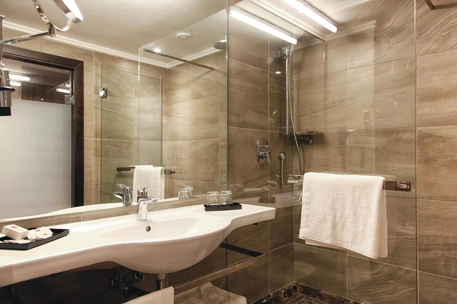 Bathroom — Hotel Riu Tikida Dunas